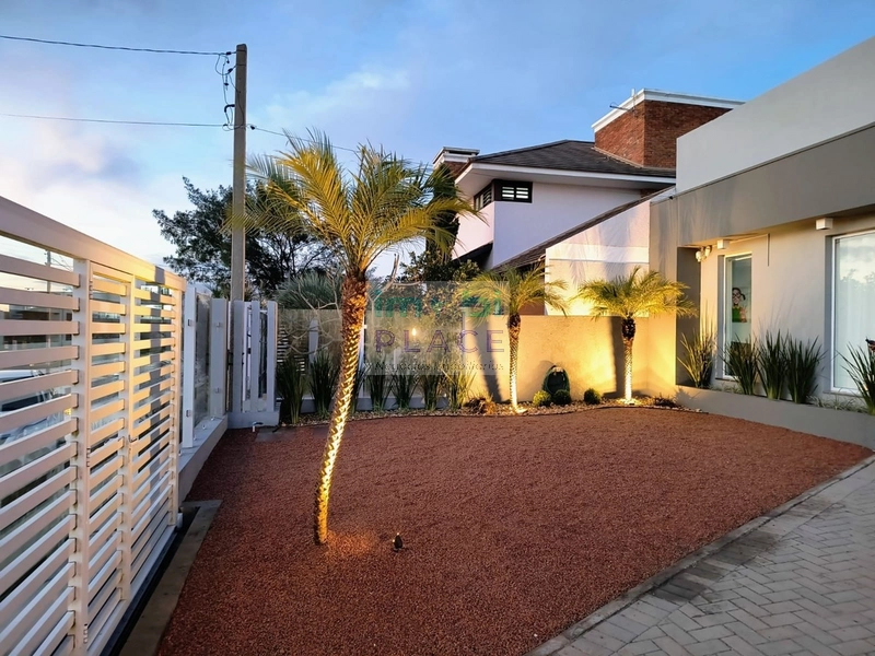 Linda Casa Moderna em Excelente Localização - Conforto, Estilo e Quali: 12ª foto da galeria de imagens do imóvel