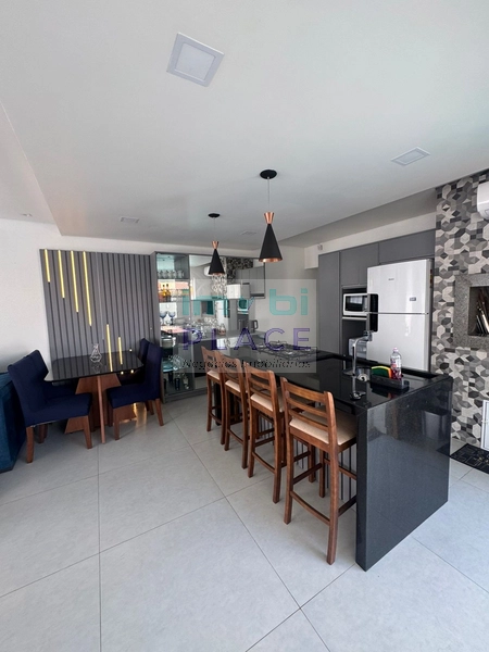 Linda Casa Moderna em Excelente Localização - Conforto, Estilo e Quali: 25ª foto da galeria de imagens do imóvel