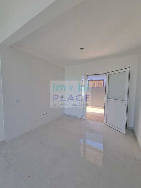 Anúncio de Venda - Casas Geminadas com 02 Dormitórios (1 Suíte): 4ª foto da galeria de imagens do imóvel