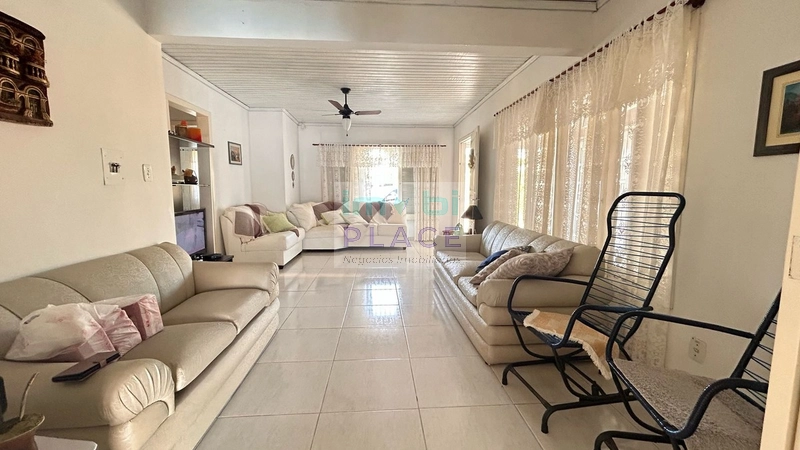 Excelente casa com piscina em região nobre de tramandaí: 7ª foto da galeria de imagens do imóvel