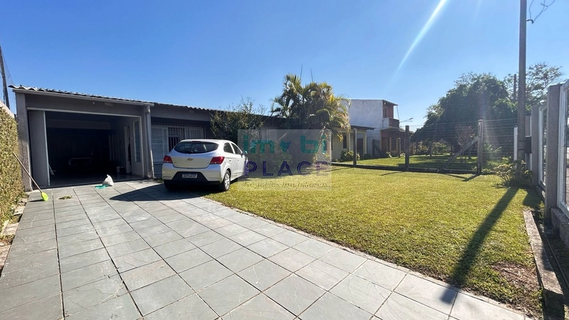 Excelente casa com piscina em região nobre de tramandaí: 3ª foto da galeria de imagens do imóvel