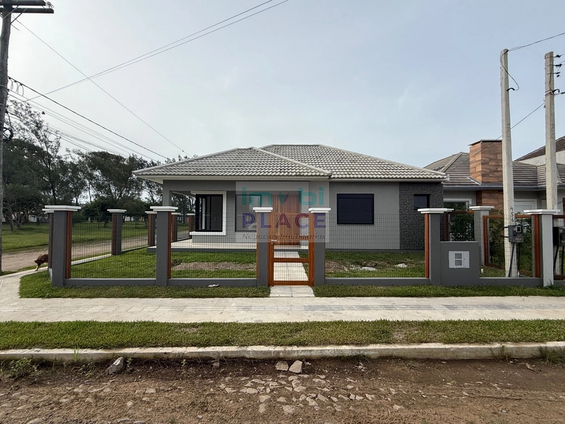 Casa Nova em Avenida Principal de Nova Tramandaí: 33ª foto da galeria de imagens do imóvel