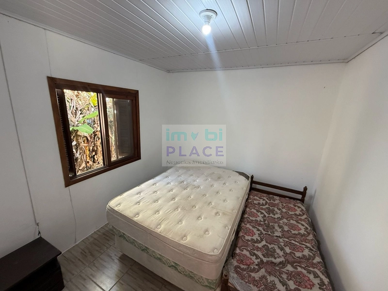 Casa à venda: 2 dormitórios, banheiro social e garagem: 15ª foto da galeria de imagens do imóvel