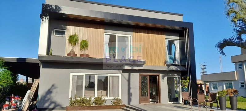 Casa em Condomínio Golden River: Elegância e Conforto: 2ª foto da galeria de imagens do imóvel