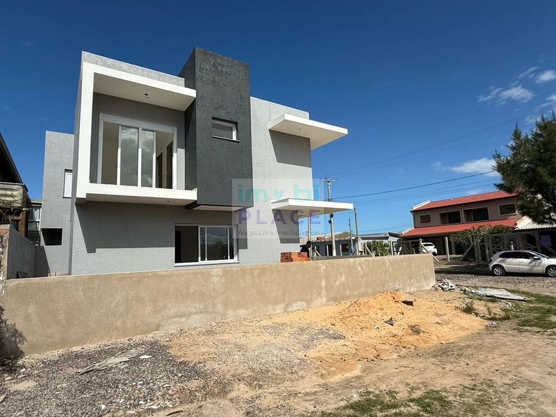 Casa Duplex de Alto Padrão em Mariluz, Imbé: 5ª foto da galeria de imagens do imóvel