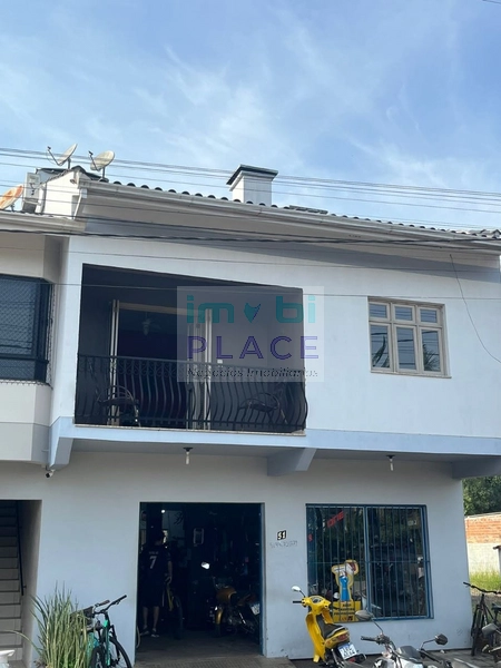 Casa de 3 Pisos com Vista Espectacular e Áreas de Lazer Completa!: 1ª foto da galeria de imagens do imóvel