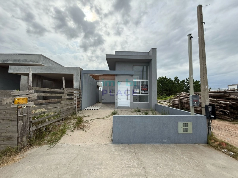 Casa Gêmea à Venda: Conforto e Privacidade em Imbé: 1ª foto da galeria de imagens do imóvel