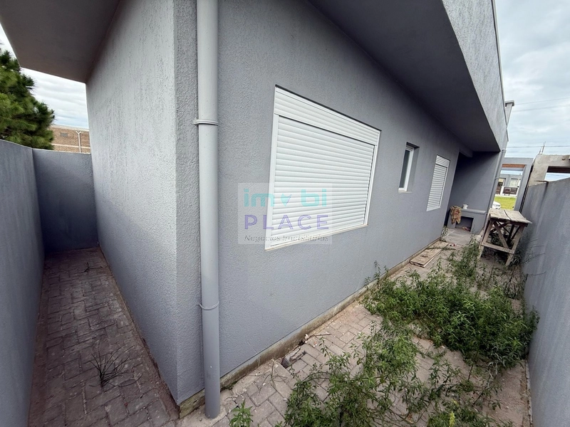 Casa Gêmea à Venda: Conforto e Privacidade em Imbé: 3ª foto da galeria de imagens do imóvel
