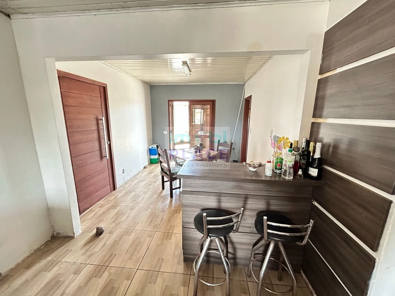 Pátio Amplo com Duas Casas – Conforto e Praticidade Perto de Tudo: 6ª foto da galeria de imagens do imóvel