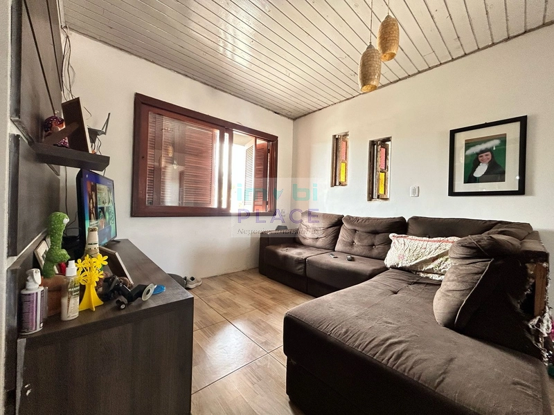 Pátio Amplo com Duas Casas – Conforto e Praticidade Perto de Tudo: 9ª foto da galeria de imagens do imóvel