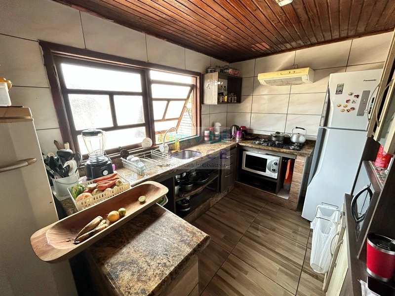 Pátio Amplo com Duas Casas – Conforto e Praticidade Perto de Tudo: 14ª foto da galeria de imagens do imóvel