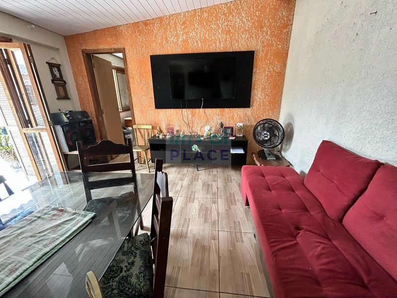 Pátio Amplo com Duas Casas – Conforto e Praticidade Perto de Tudo: 33ª foto da galeria de imagens do imóvel