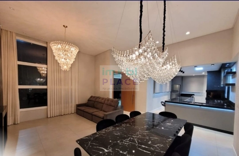Casa Alto Padrão Mobiliada em Condomínio com Estrutura Completa: 3ª foto da galeria de imagens do imóvel