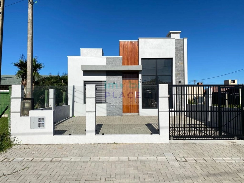 CASA SEMI MOBILIADA: 1ª foto da galeria de imagens do imóvel
