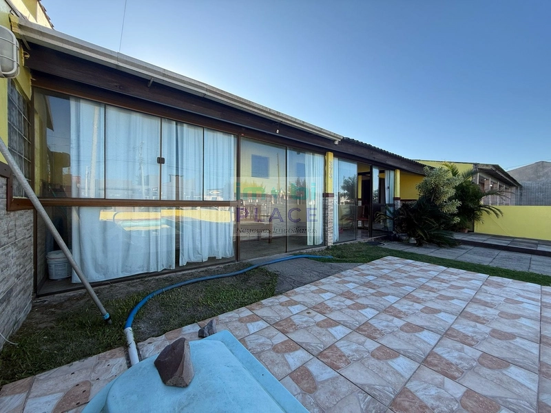 EXCELENTE CASA COM PISCINA: 9ª foto da galeria de imagens do imóvel