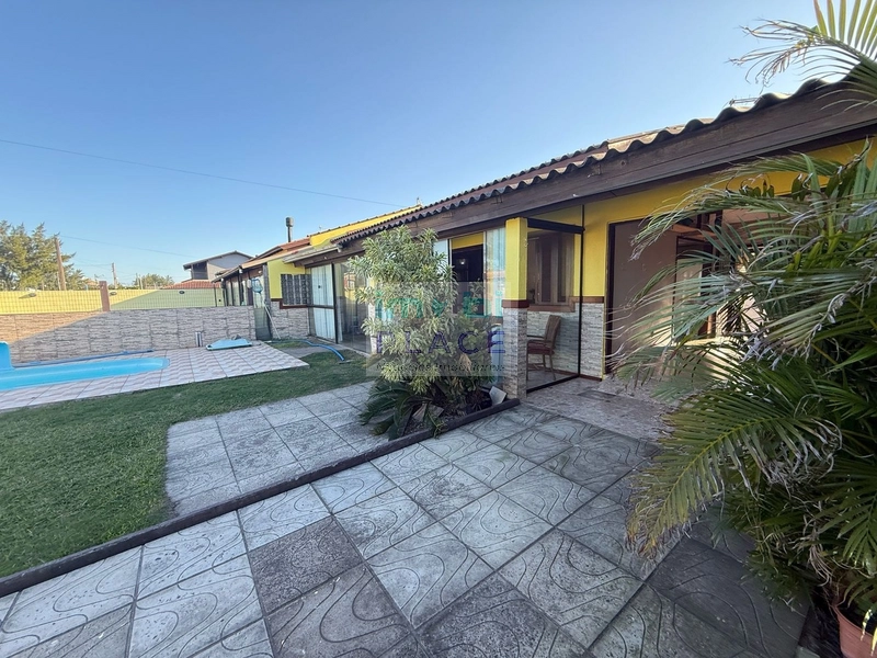 EXCELENTE CASA COM PISCINA: 4ª foto da galeria de imagens do imóvel