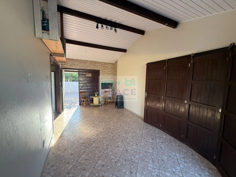 EXCELENTE CASA COM PISCINA: 15ª foto da galeria de imagens do imóvel