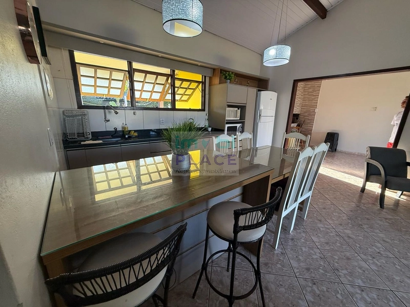 EXCELENTE CASA COM PISCINA: 21ª foto da galeria de imagens do imóvel