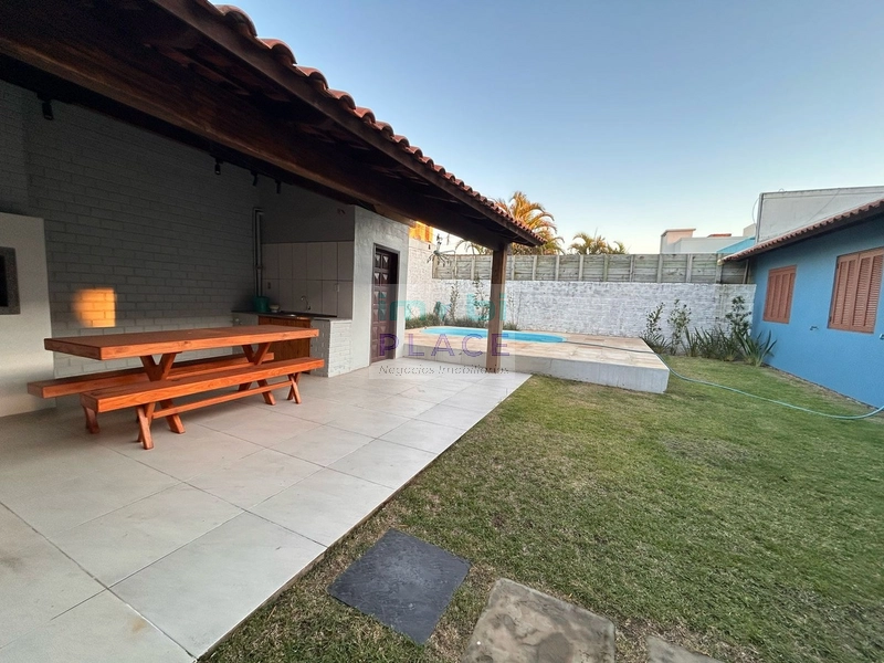 Residência completa, onde cada detalhe foi cuidadosamente planejado.: 36ª foto da galeria de imagens do imóvel