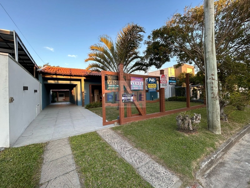 Residência completa, onde cada detalhe foi cuidadosamente planejado.: 2ª foto da galeria de imagens do imóvel
