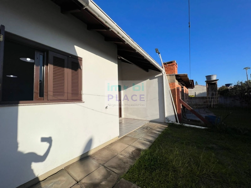 residência localizada em Nova Tramandaí: 15ª foto da galeria de imagens do imóvel