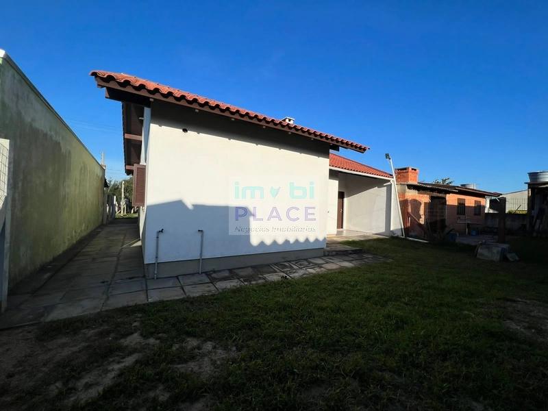 residência localizada em Nova Tramandaí: 18ª foto da galeria de imagens do imóvel