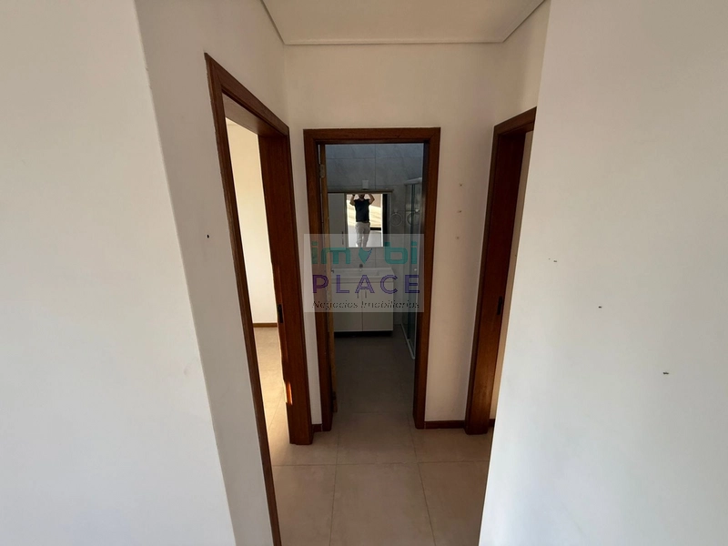 Casa geminada: 13ª foto da galeria de imagens do imóvel