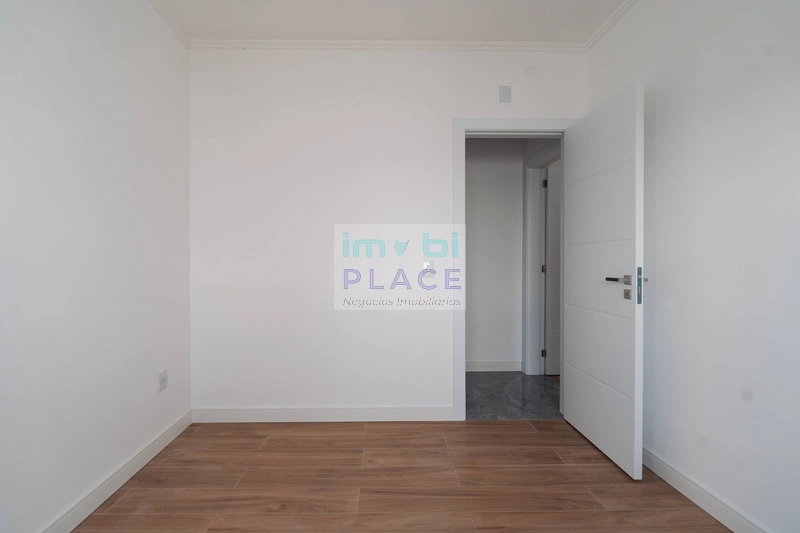 Casa de Alto Padrão no Centro de Imbé – Design Moderno e Acabamentos I: 22ª foto da galeria de imagens do imóvel