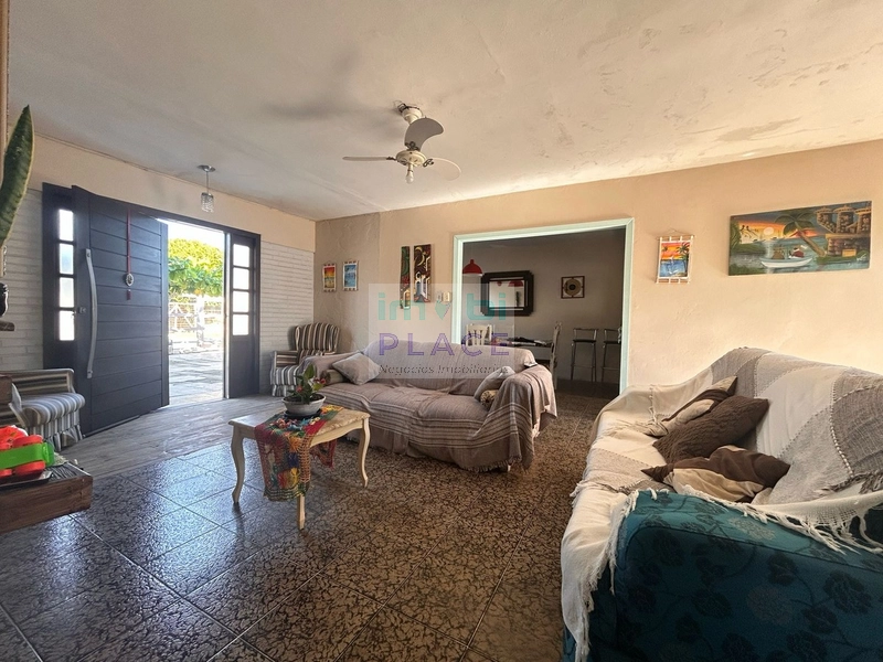Casa de Esquina com Piscina e Amplo Espaço!: 15ª foto da galeria de imagens do imóvel