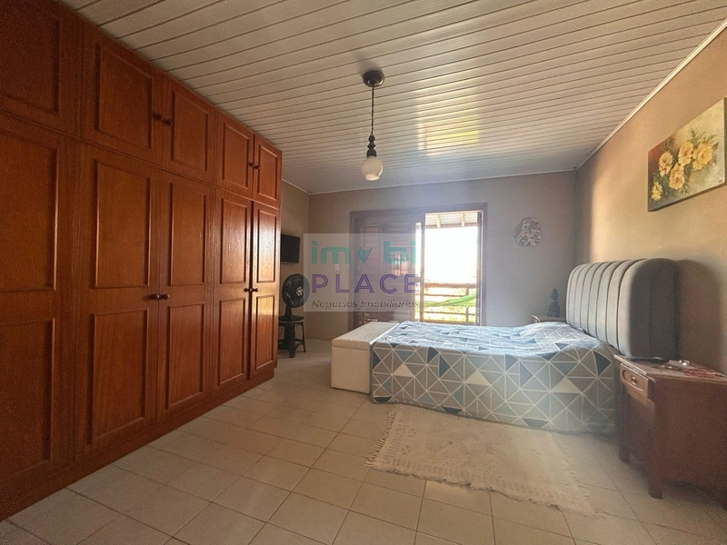 Casa de Esquina com Piscina e Amplo Espaço!: 32ª foto da galeria de imagens do imóvel