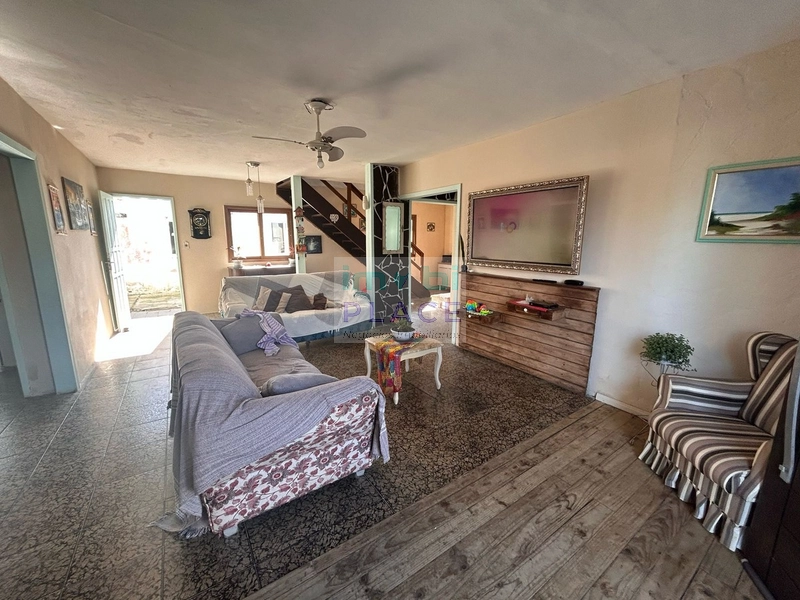 Casa de Esquina com Piscina e Amplo Espaço!: 16ª foto da galeria de imagens do imóvel