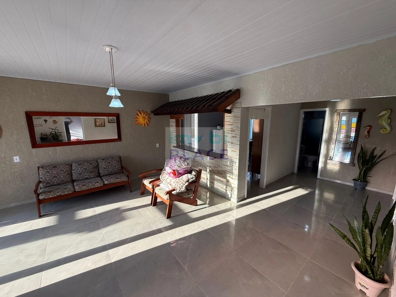 Casa Mobiliada com Suíte e Garagem Fechada: 11ª foto da galeria de imagens do imóvel