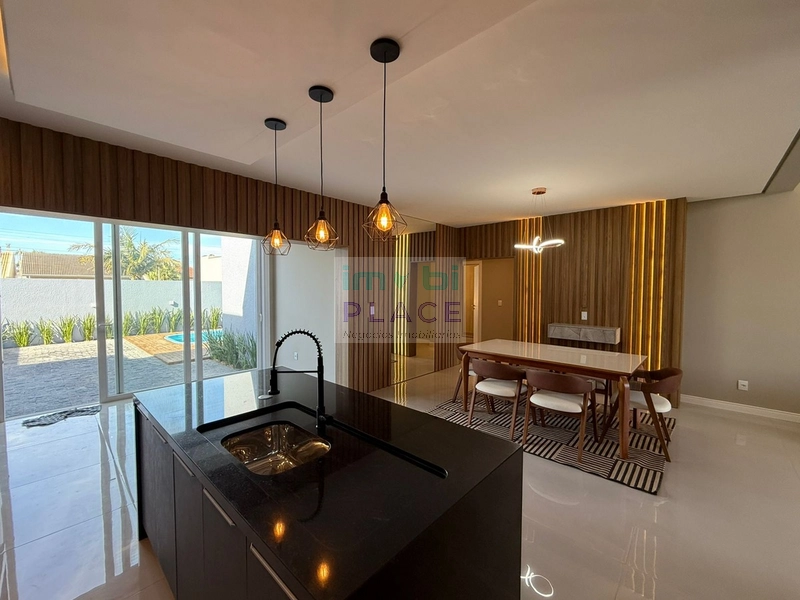 Casa Alto Padrão no Centro de Tramandaí – Porteira Fechada: 21ª foto da galeria de imagens do imóvel