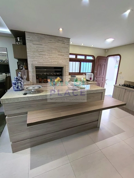 Casa Ampla à Venda – Ideal para Famílias Grandes ou Investimento: 20ª foto da galeria de imagens do imóvel
