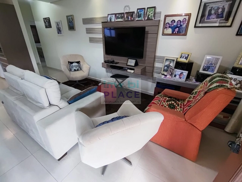 Casa Ampla à Venda – Ideal para Famílias Grandes ou Investimento: 35ª foto da galeria de imagens do imóvel