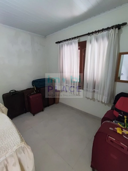 Casa Ampla à Venda – Ideal para Famílias Grandes ou Investimento: 3ª foto da galeria de imagens do imóvel