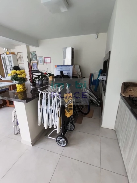 Casa Ampla à Venda – Ideal para Famílias Grandes ou Investimento: 52ª foto da galeria de imagens do imóvel