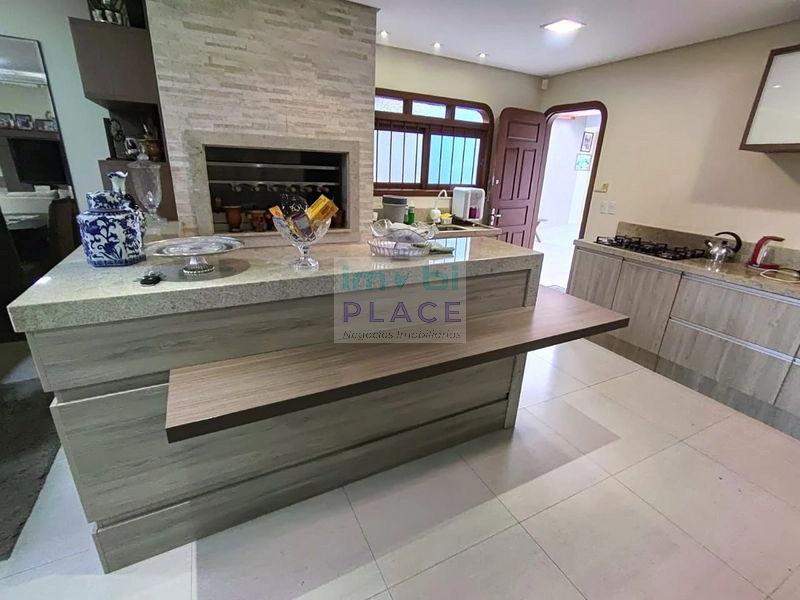 Casa Ampla à Venda – Ideal para Famílias Grandes ou Investimento: 55ª foto da galeria de imagens do imóvel