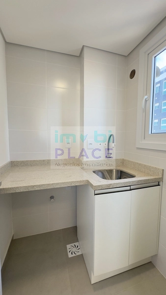 Apartamento mobiliado com vista para o mar e para a cidade: 16ª foto da galeria de imagens do imóvel