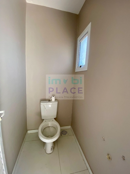 Duplex com 2 suítes e pátio nos fundos – conforto e funcionalidade: 9ª foto da galeria de imagens do imóvel