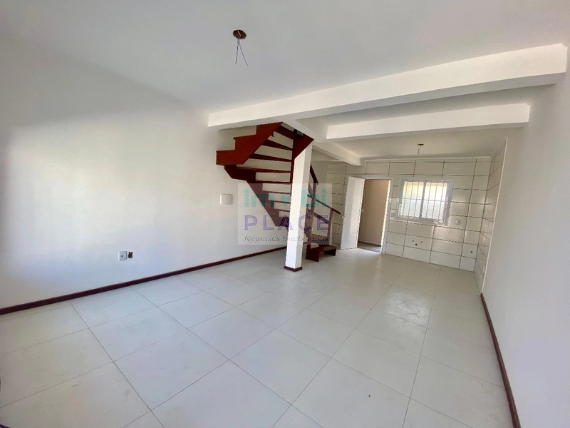 Duplex com 2 suítes e pátio nos fundos – conforto e funcionalidade: 8ª foto da galeria de imagens do imóvel
