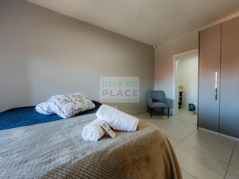 Apartamento mobiliado de frente no centro de Tramandaí – posição solar: 21ª foto da galeria de imagens do imóvel