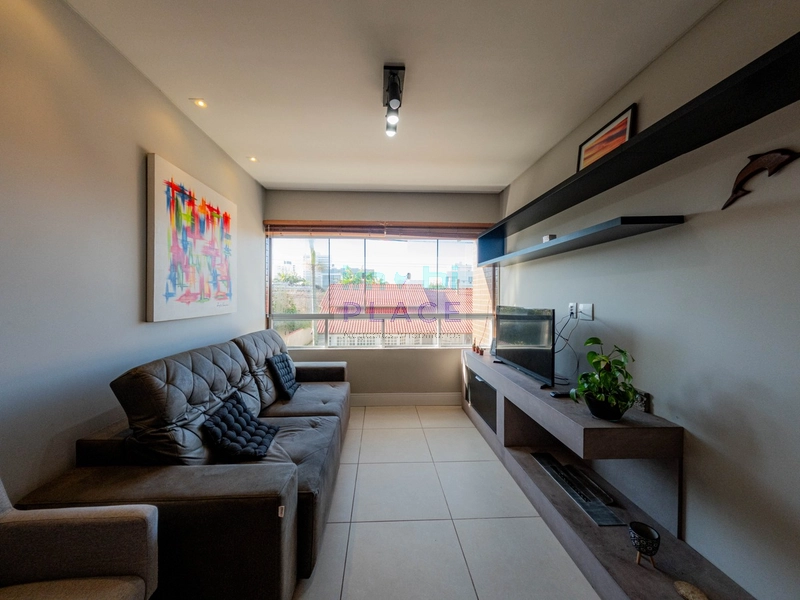Apartamento mobiliado de frente no centro de Tramandaí – posição solar: 5ª foto da galeria de imagens do imóvel