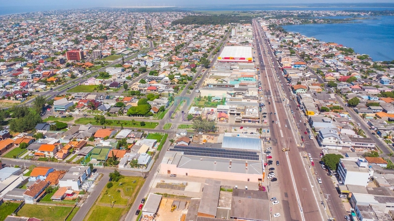 Casa no Centro de Tramandaí com Potencial Residencial e Comercial: 9ª foto da galeria de imagens do imóvel