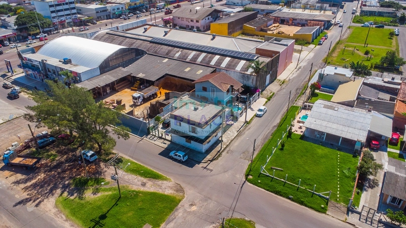 Casa no Centro de Tramandaí com Potencial Residencial e Comercial: 4ª foto da galeria de imagens do imóvel
