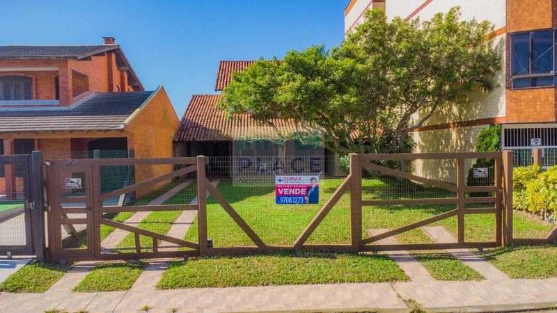 Ampla Casa na Zona Nova em Tramandaí: 1ª foto da galeria de imagens do imóvel