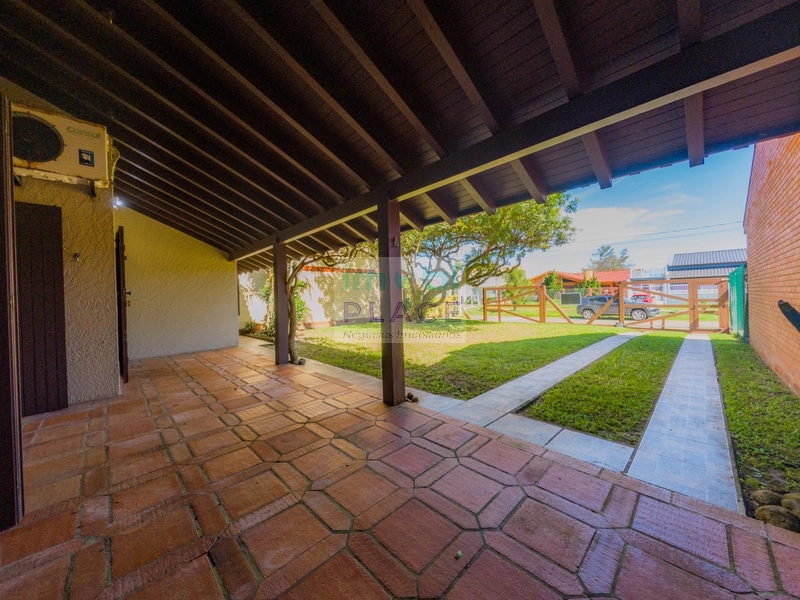 Ampla Casa na Zona Nova em Tramandaí: 15ª foto da galeria de imagens do imóvel