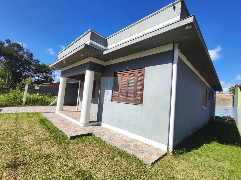 Casa com piscina: 4ª foto da galeria de imagens do imóvel
