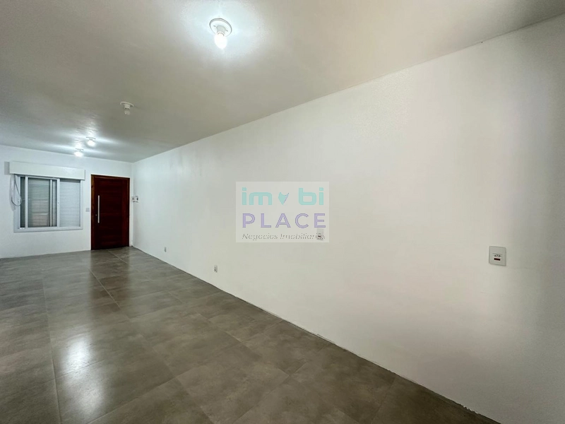 Casa Geminada à Venda: 3ª foto da galeria de imagens do imóvel