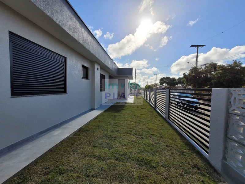 Casa de Esquina com Alto Padrão Construtivo – Nova Tramandaí: 5ª foto da galeria de imagens do imóvel